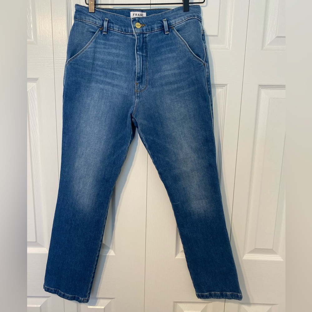Frame women jeans size 30.     H21